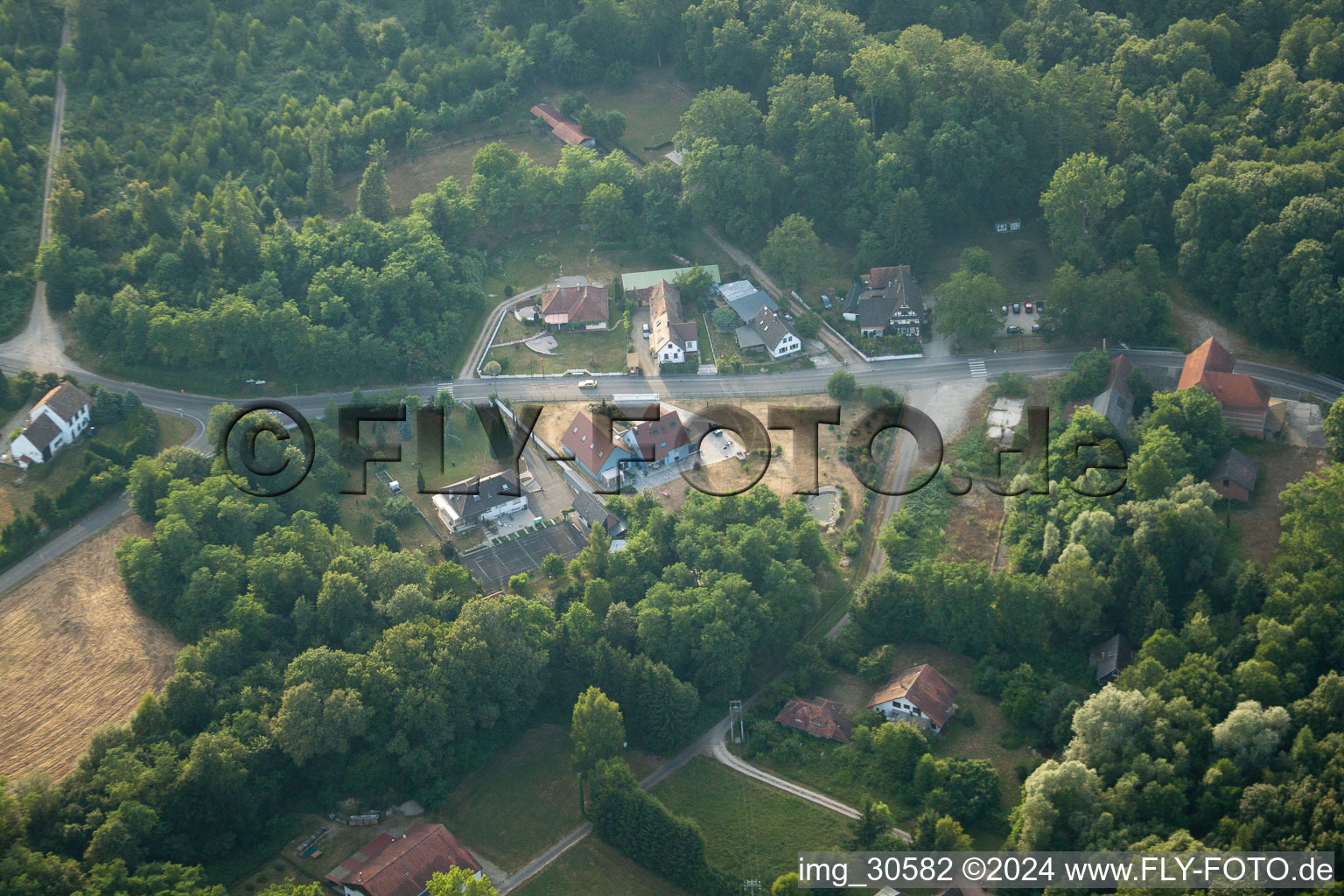 Photographie aérienne de Kœnigsbruck à Leutenheim dans le département Bas Rhin, France