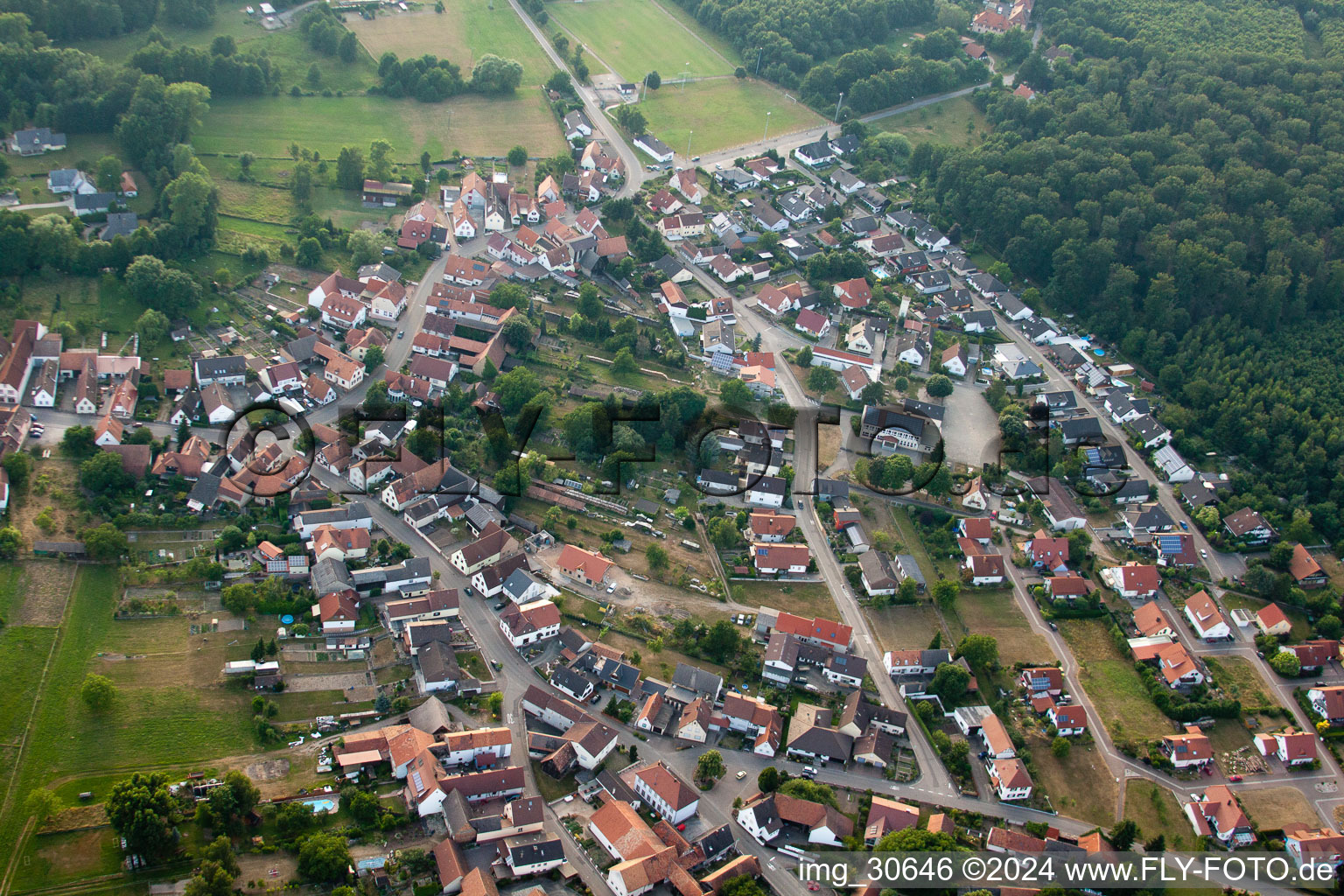 Scheibenhardt à Scheibenhard dans le département Bas Rhin, France hors des airs