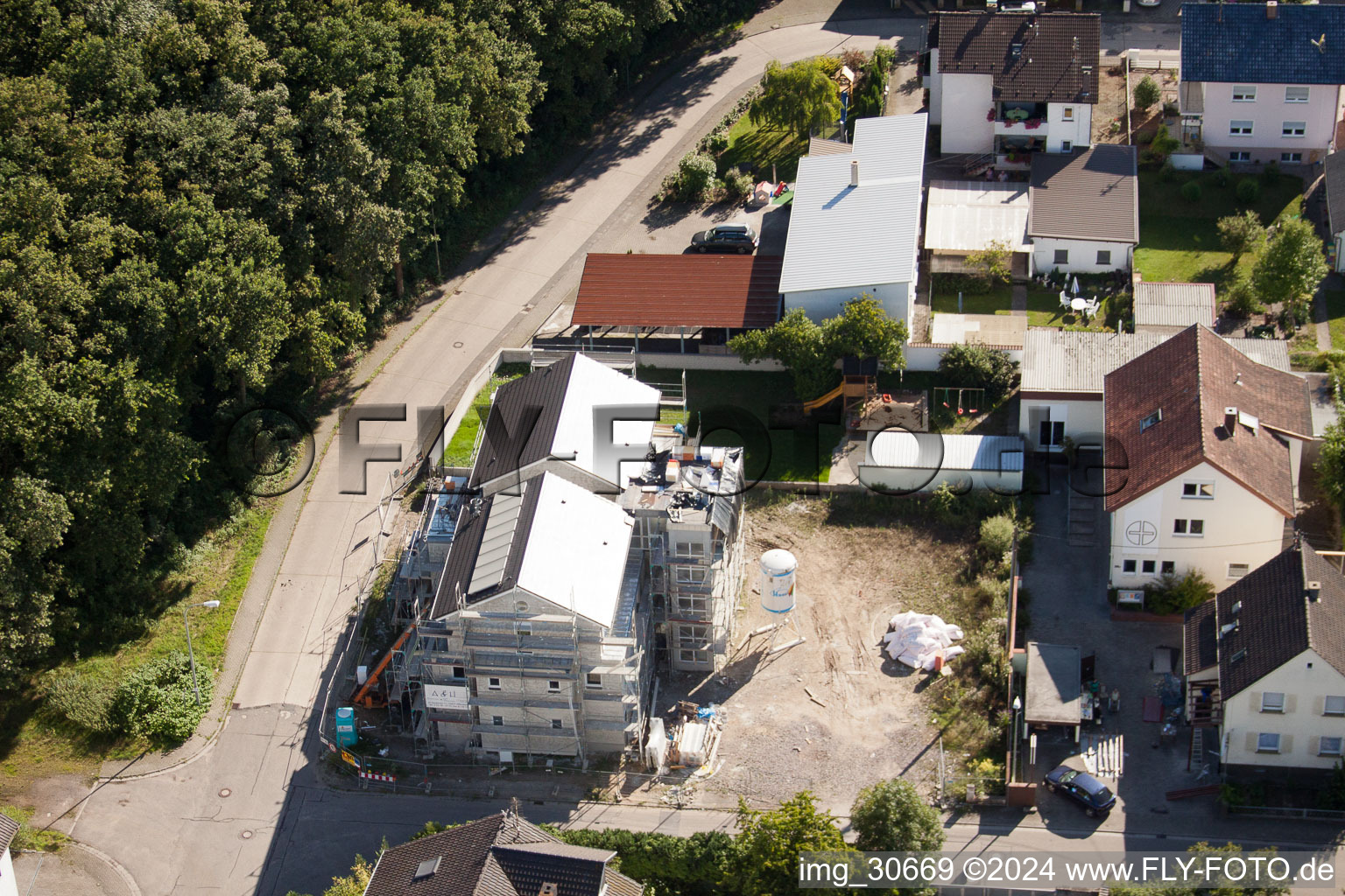 Vue aérienne de Waldstrasse, nouveau bâtiment pour la chaîne socio-thérapeutique Palatinat du Sud à Kandel dans le département Rhénanie-Palatinat, Allemagne