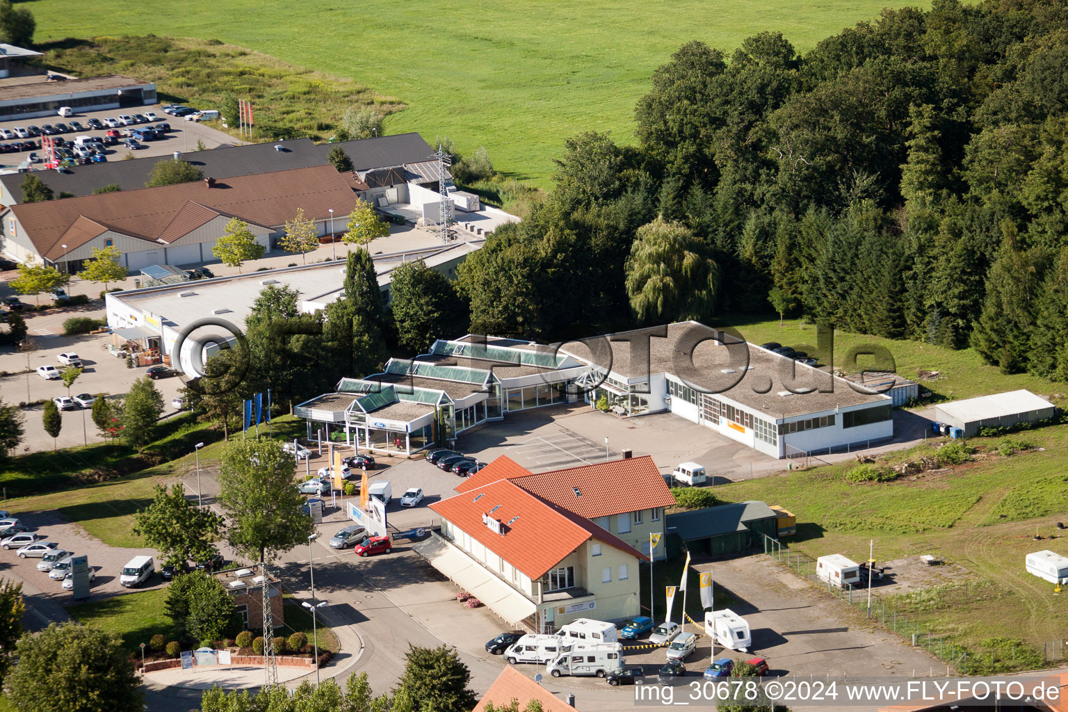 Vue oblique de Lauterburgerstr. à Kandel dans le département Rhénanie-Palatinat, Allemagne