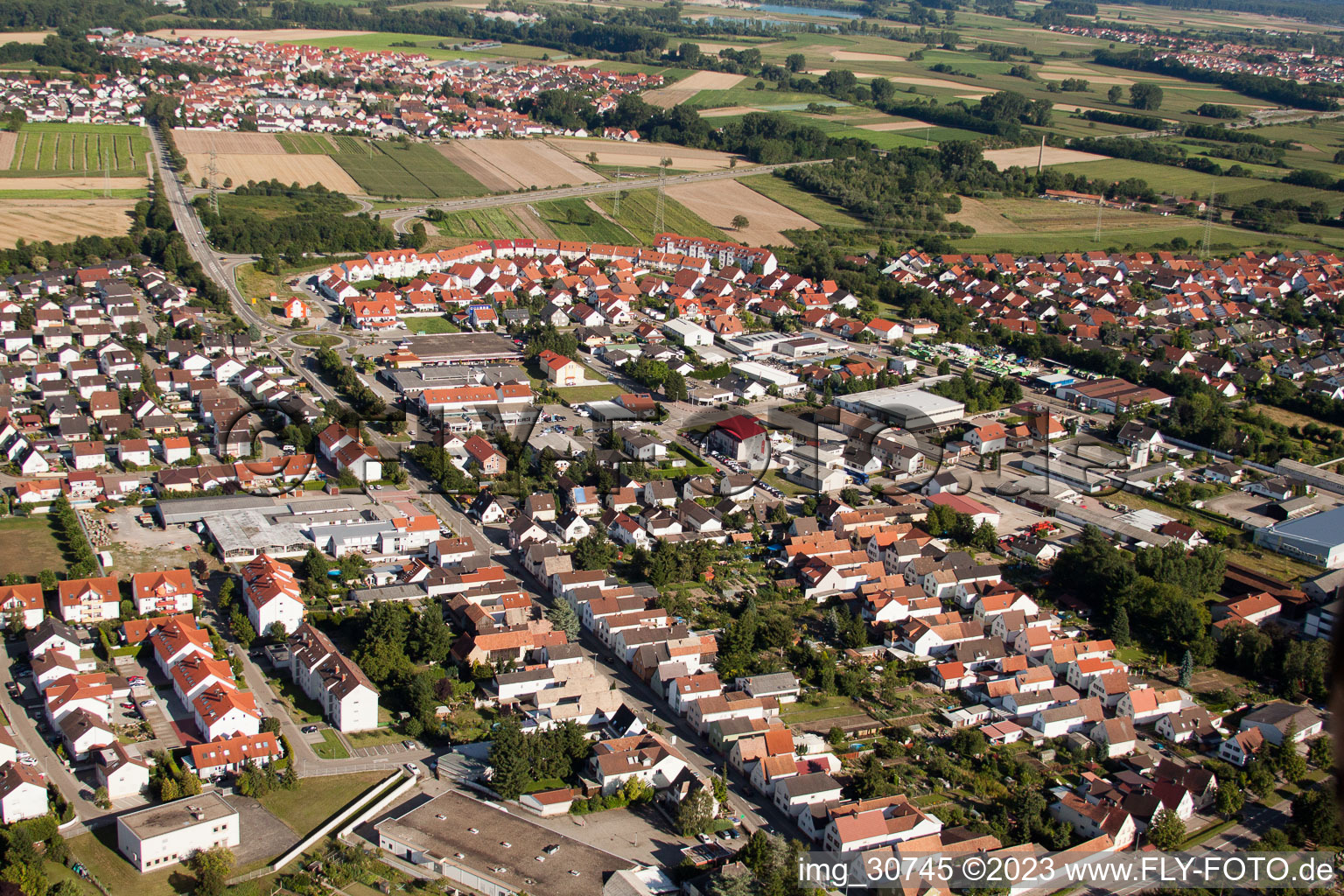 Vue aérienne de Bague Helmut Braun à Rülzheim dans le département Rhénanie-Palatinat, Allemagne