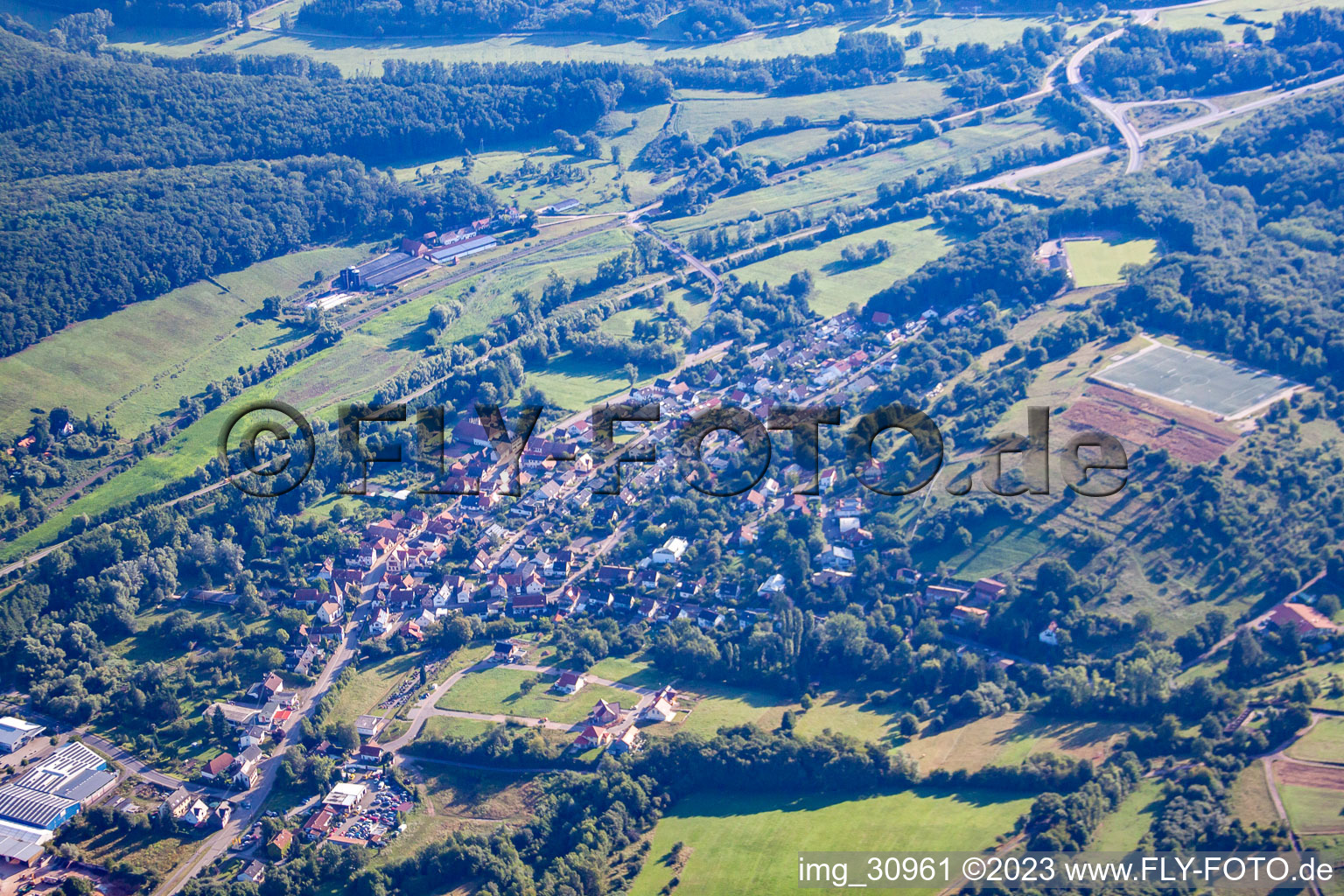 Quartier Queichhambach in Annweiler am Trifels dans le département Rhénanie-Palatinat, Allemagne hors des airs