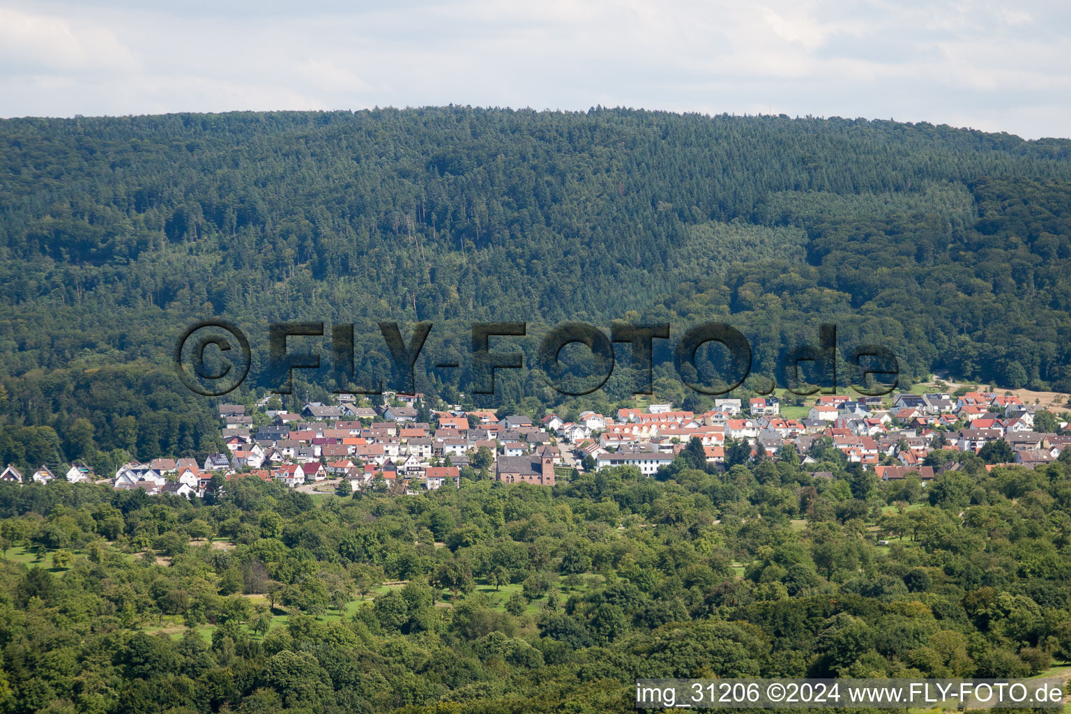 De l'ouest à le quartier Waldprechtsweier in Malsch dans le département Bade-Wurtemberg, Allemagne d'en haut