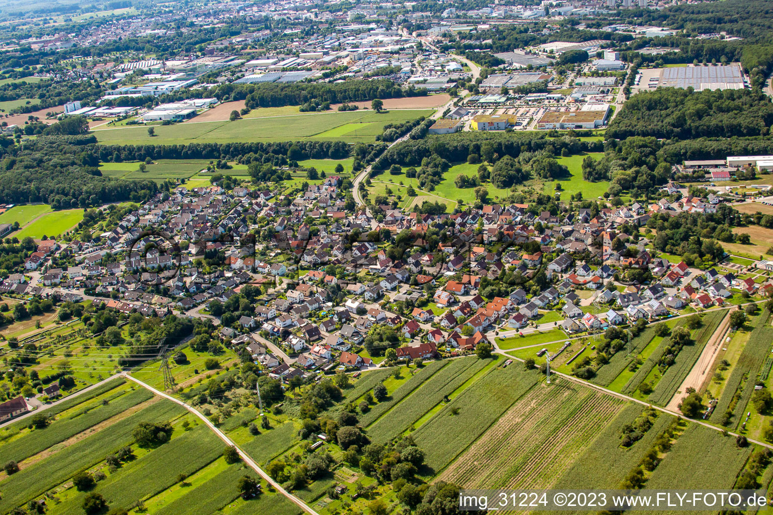 Vue aérienne de De l'est à le quartier Rauental in Rastatt dans le département Bade-Wurtemberg, Allemagne