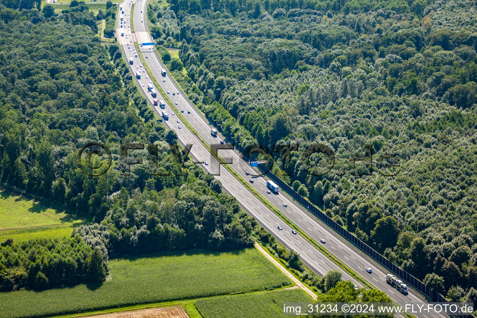 Vue aérienne de Quartier Niederbühl in Rastatt dans le département Bade-Wurtemberg, Allemagne