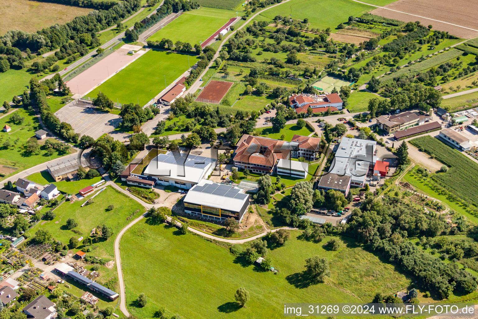 Vue aérienne de École Lothar von Kübel à Sinzheim dans le département Bade-Wurtemberg, Allemagne