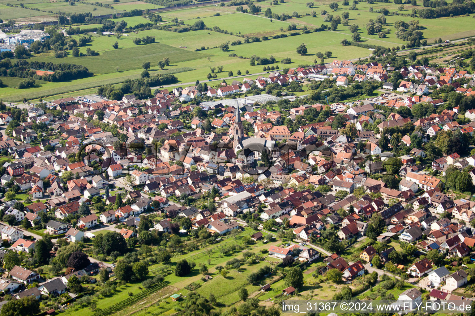 Vue aérienne de Du sud-est à le quartier Steinbach in Baden-Baden dans le département Bade-Wurtemberg, Allemagne