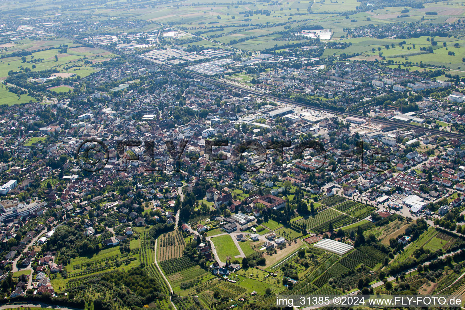 Vue oblique de Bühl dans le département Bade-Wurtemberg, Allemagne