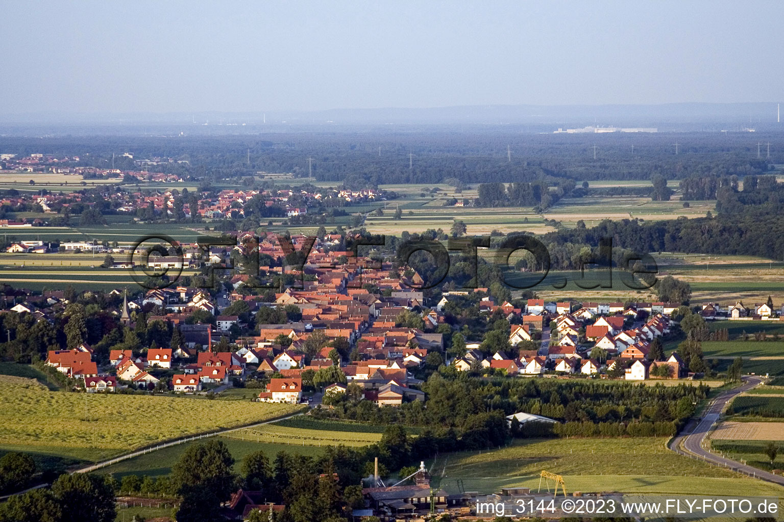 Photographie aérienne de De l'ouest à Freckenfeld dans le département Rhénanie-Palatinat, Allemagne