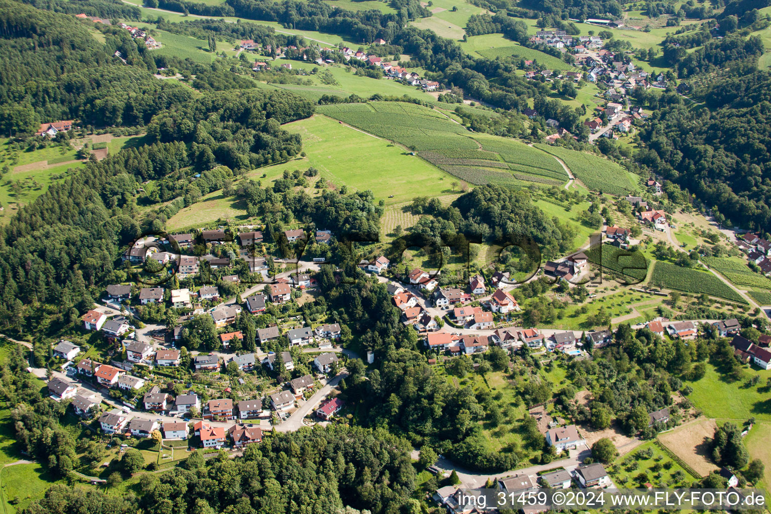 Vue aérienne de Bühl-Kappelwindeck à le quartier Aspich in Lauf dans le département Bade-Wurtemberg, Allemagne