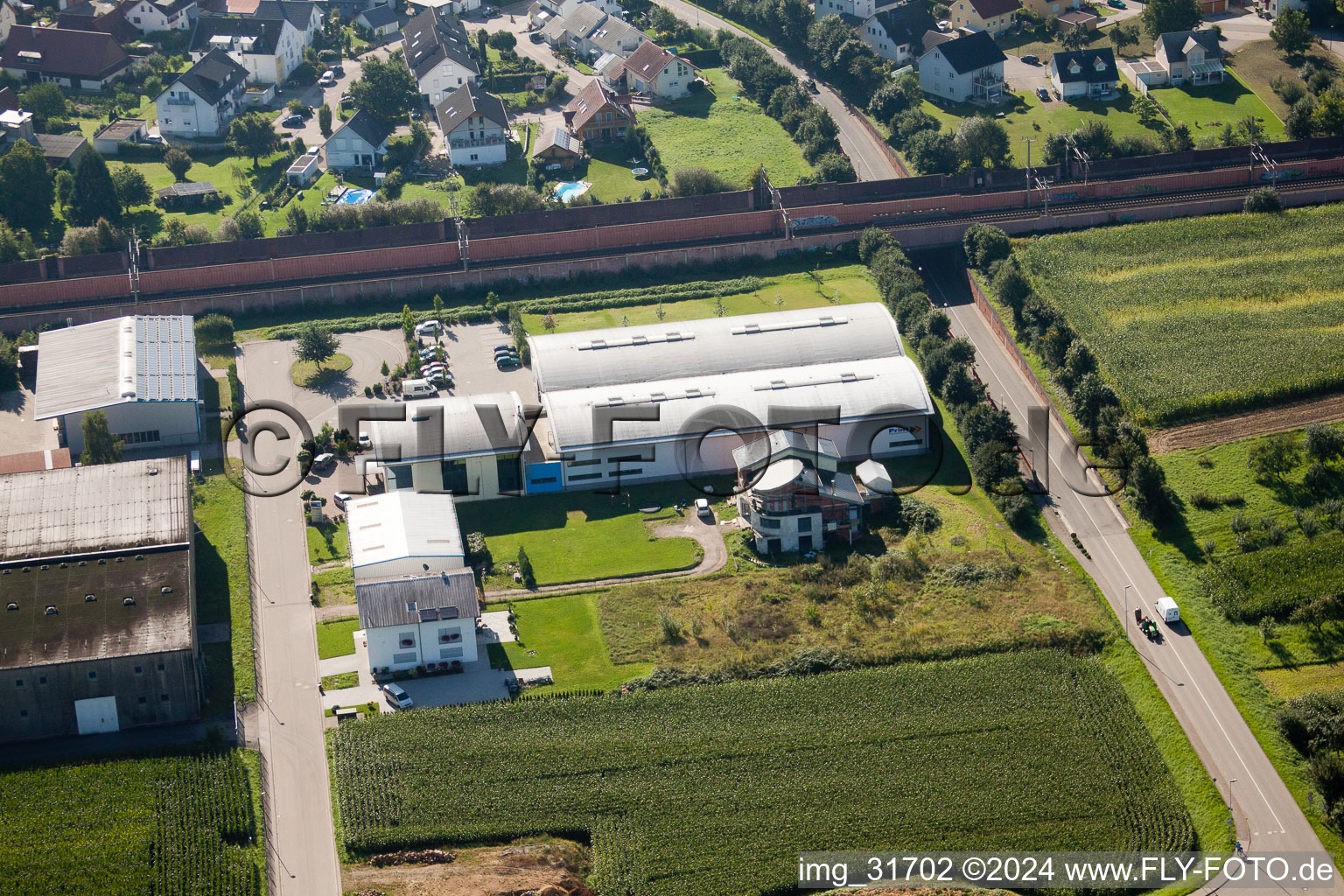 Vue aérienne de Imprimerie GmbH à le quartier Weier in Ottersweier dans le département Bade-Wurtemberg, Allemagne