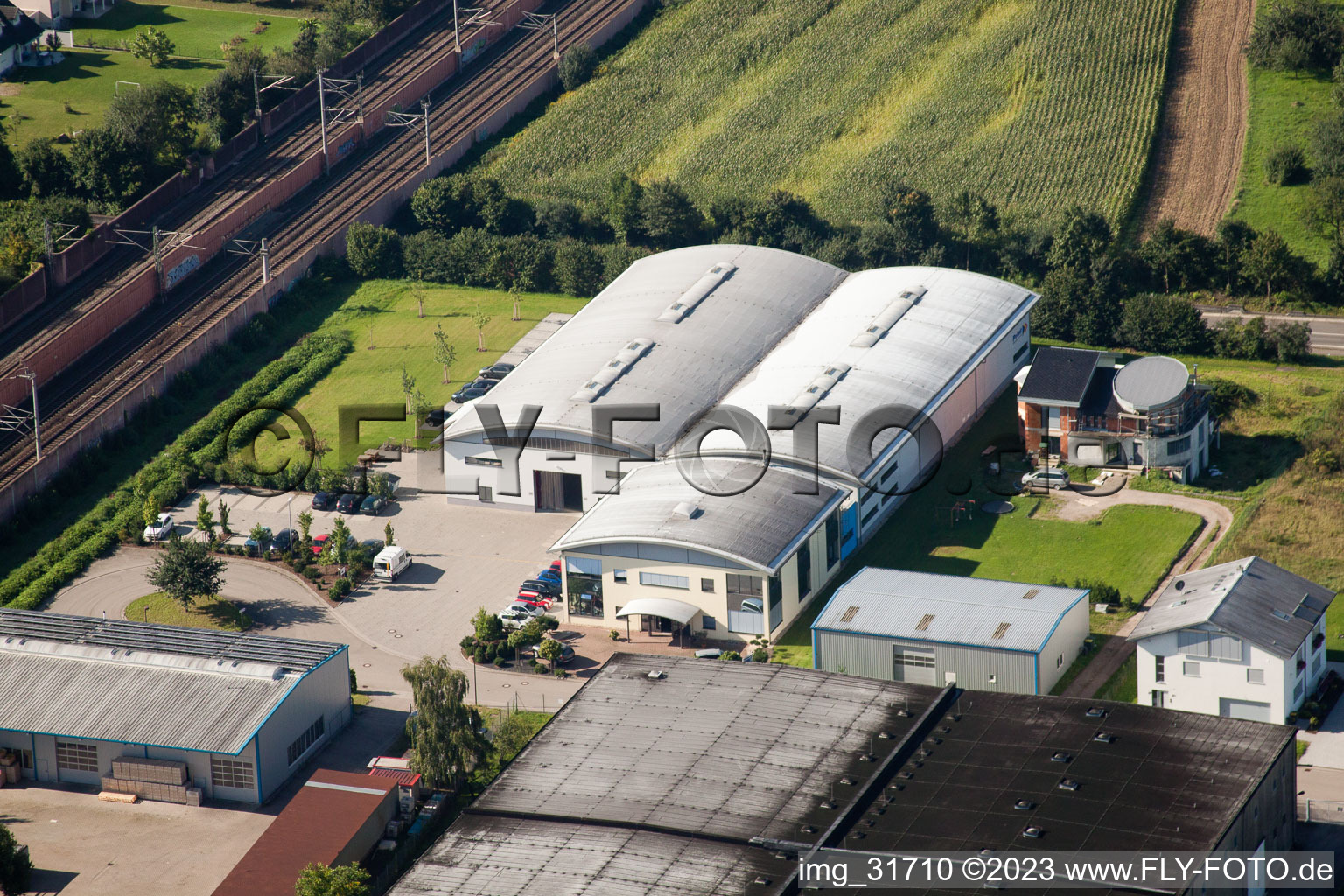 Vue aérienne de Imprimerie GmbH à Ottersweier dans le département Bade-Wurtemberg, Allemagne