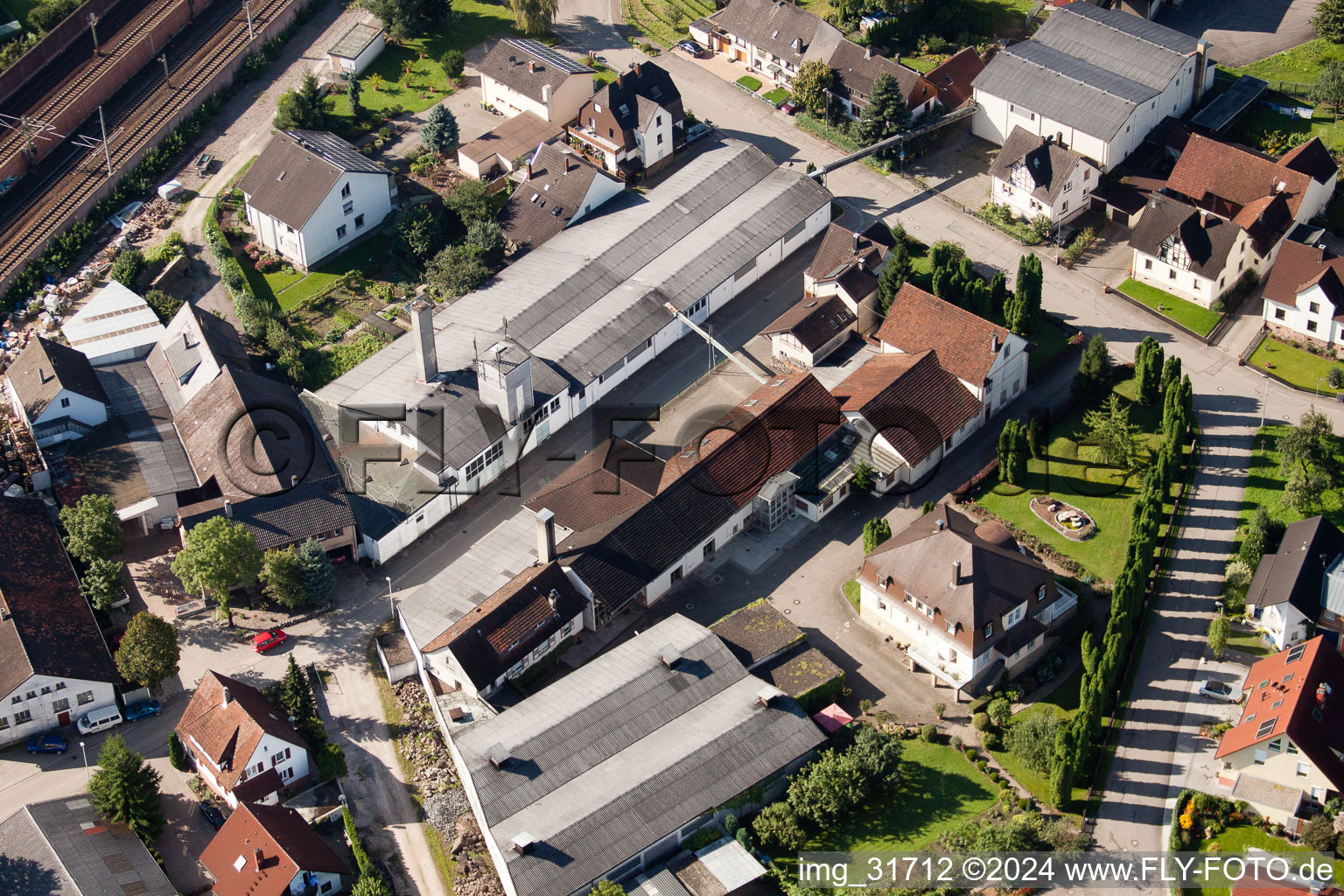 Photographie aérienne de Site de l'usine Muffenrohr GmbH à le quartier Hatzenweier in Ottersweier dans le département Bade-Wurtemberg, Allemagne