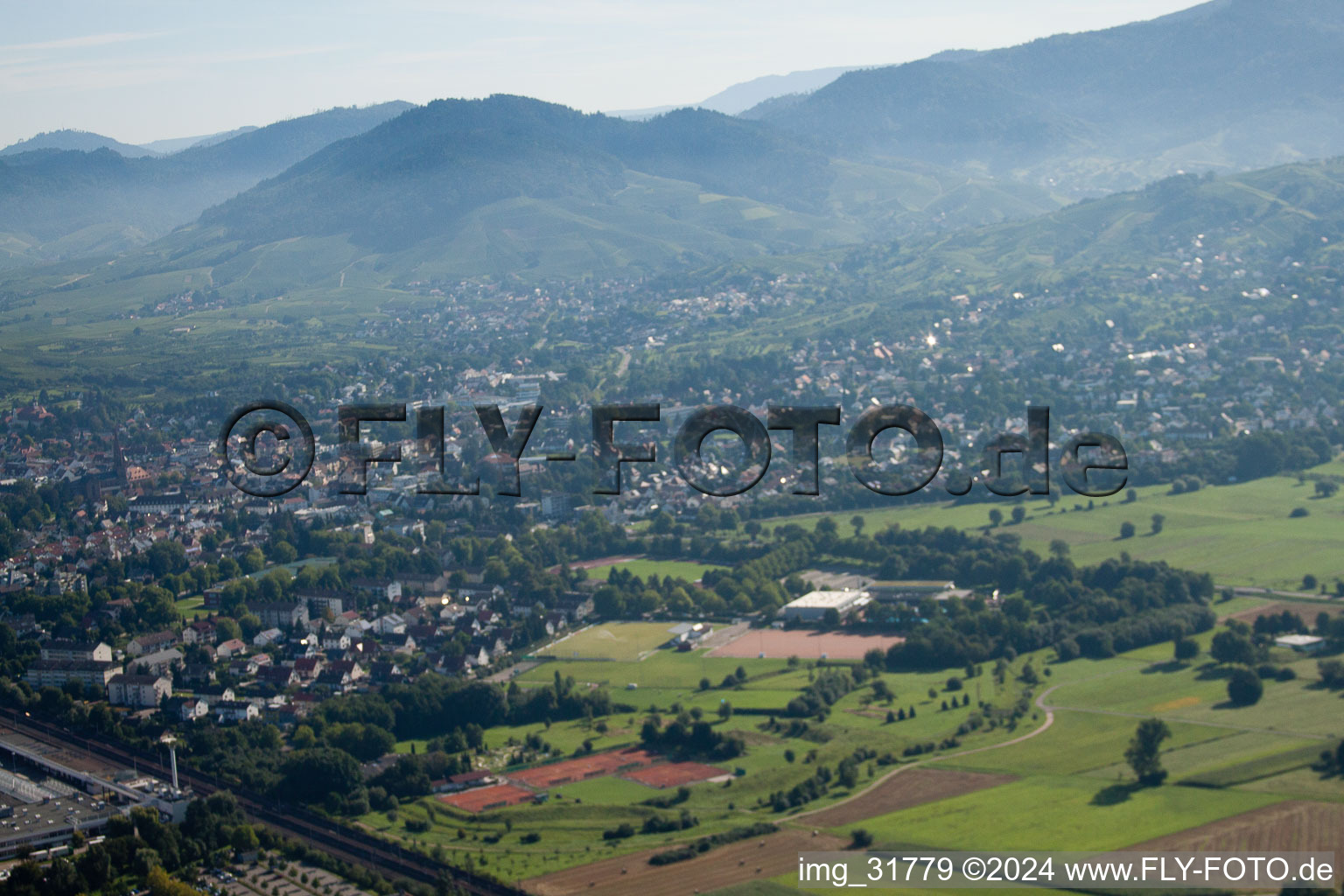 Vue oblique de Quartier Kappelwindeck in Bühl dans le département Bade-Wurtemberg, Allemagne