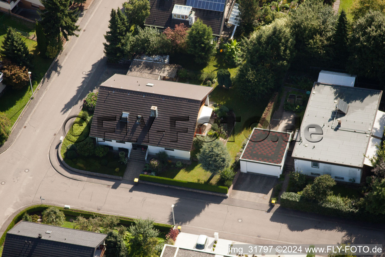 Fasanenstr à le quartier Vimbuch in Bühl dans le département Bade-Wurtemberg, Allemagne depuis l'avion