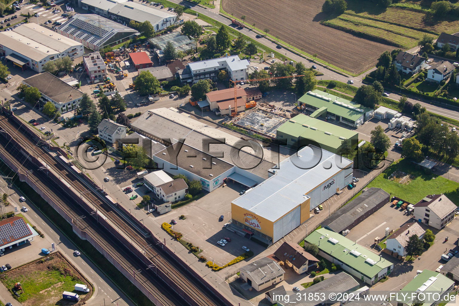 Vue aérienne de Ruga - Wohnwelt GmbH & Co. KG à Sinzheim dans le département Bade-Wurtemberg, Allemagne