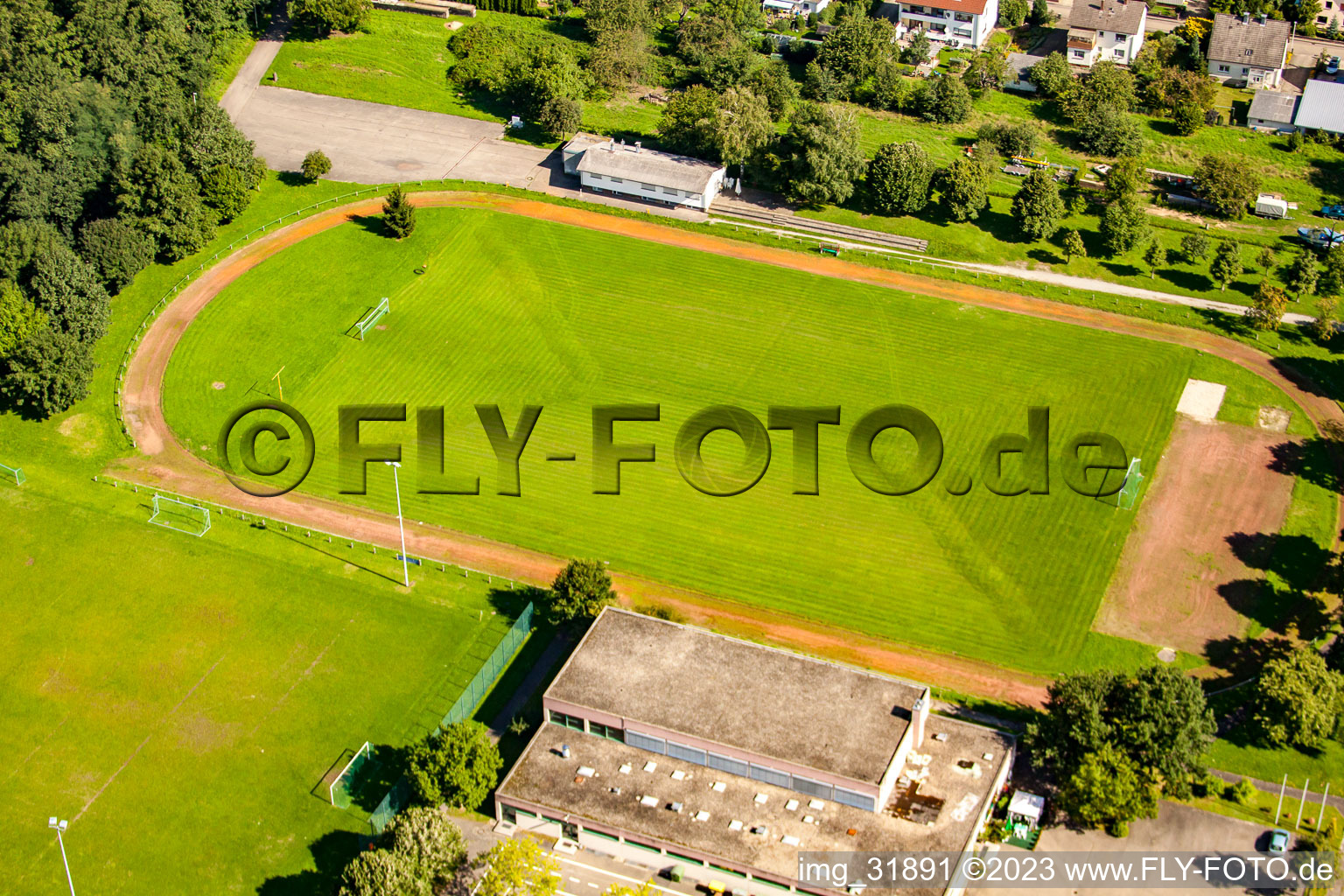 Vue aérienne de Club de foot 1919 Rauental à le quartier Rauental in Rastatt dans le département Bade-Wurtemberg, Allemagne
