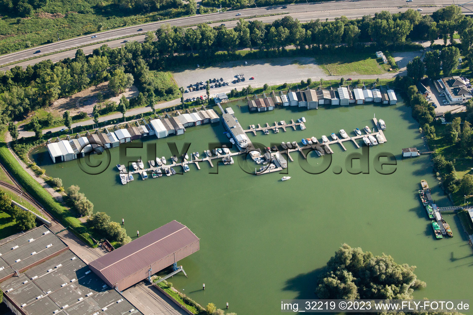 Photographie aérienne de Club nautique Karlsruhe eV à le quartier Knielingen in Karlsruhe dans le département Bade-Wurtemberg, Allemagne