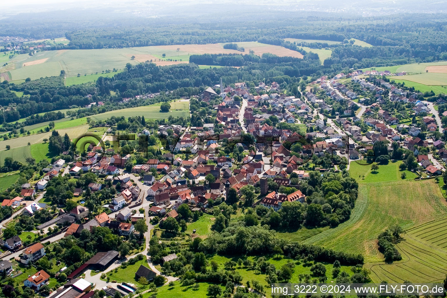 Vue aérienne de De l'ouest à le quartier Lohrbach in Mosbach dans le département Bade-Wurtemberg, Allemagne