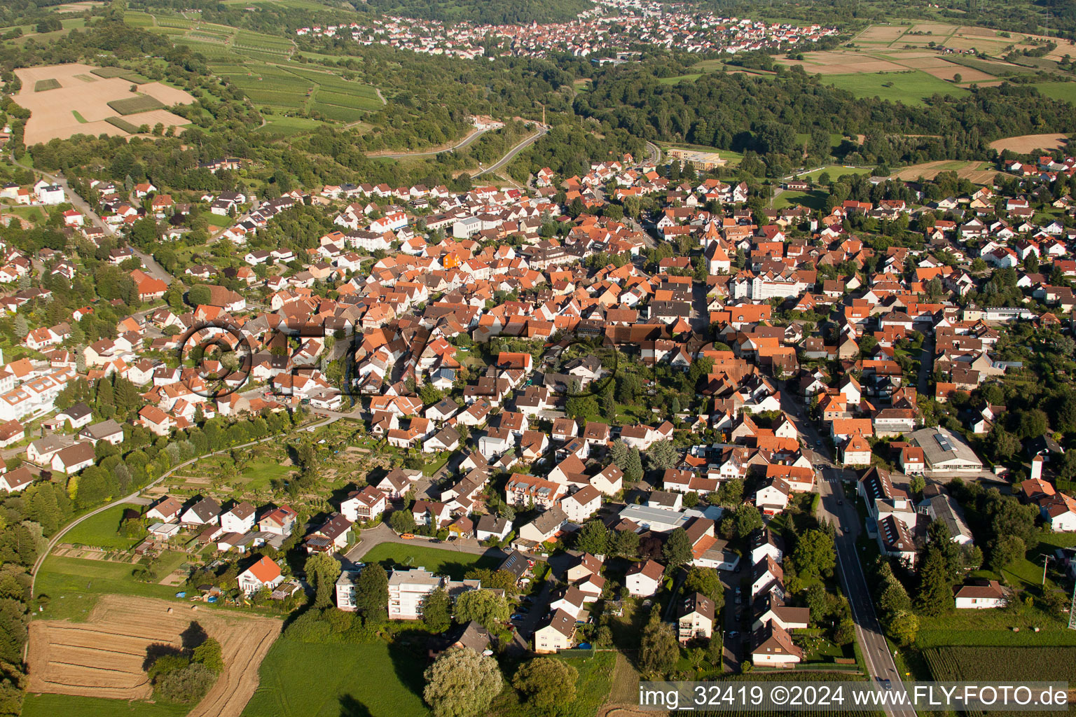 Keltern dans le département Bade-Wurtemberg, Allemagne hors des airs