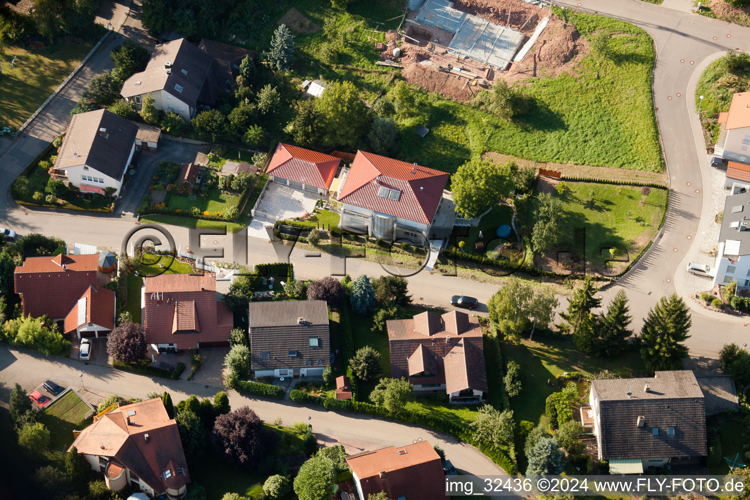 Photographie aérienne de Keltern dans le département Bade-Wurtemberg, Allemagne