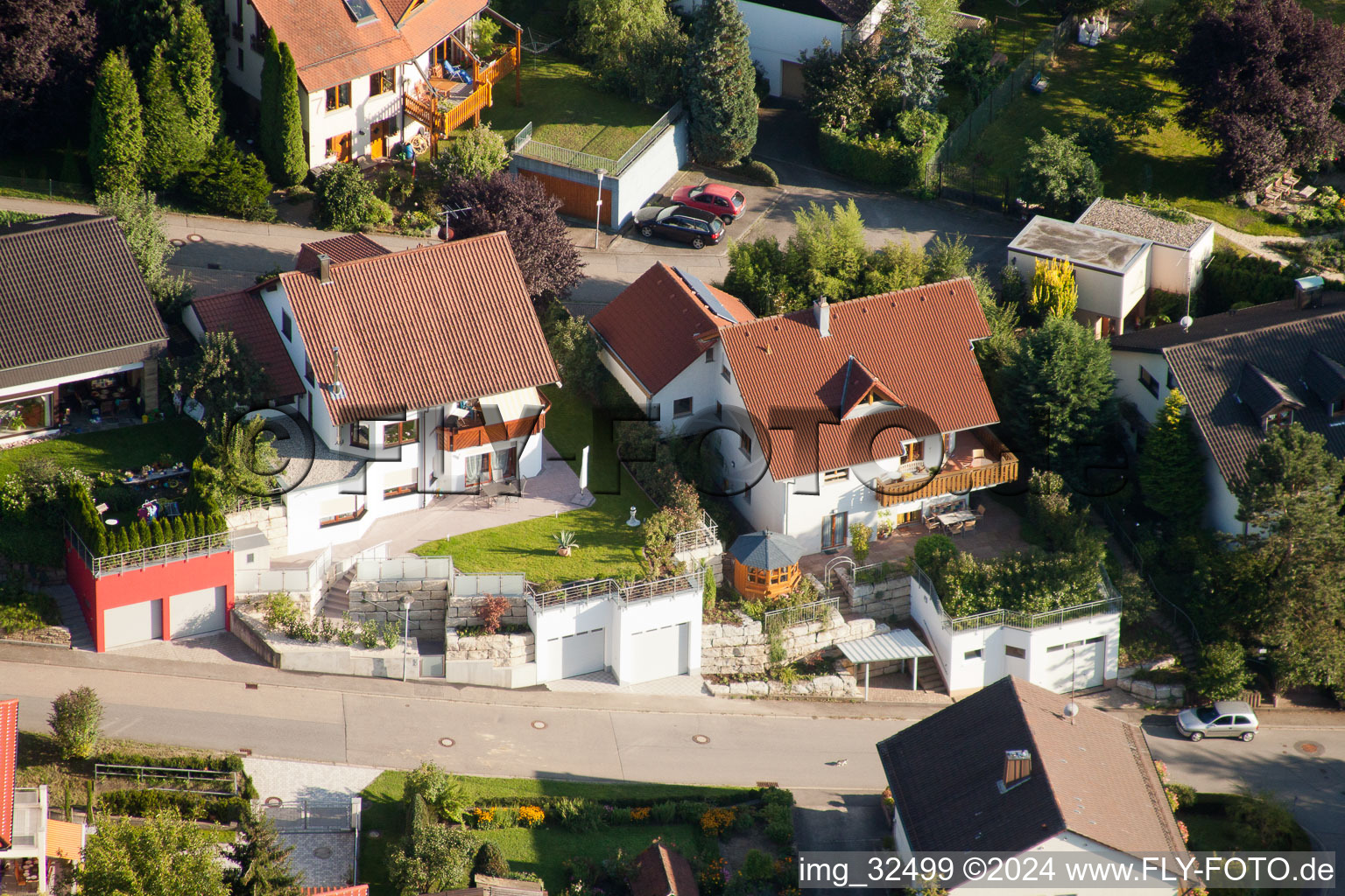 Keltern dans le département Bade-Wurtemberg, Allemagne vu d'un drone