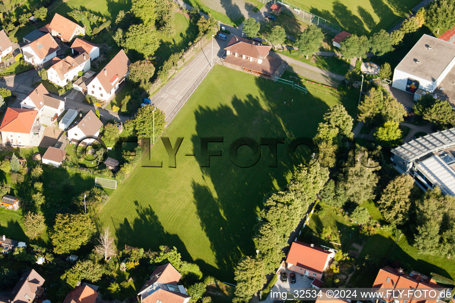 Keltern dans le département Bade-Wurtemberg, Allemagne d'en haut