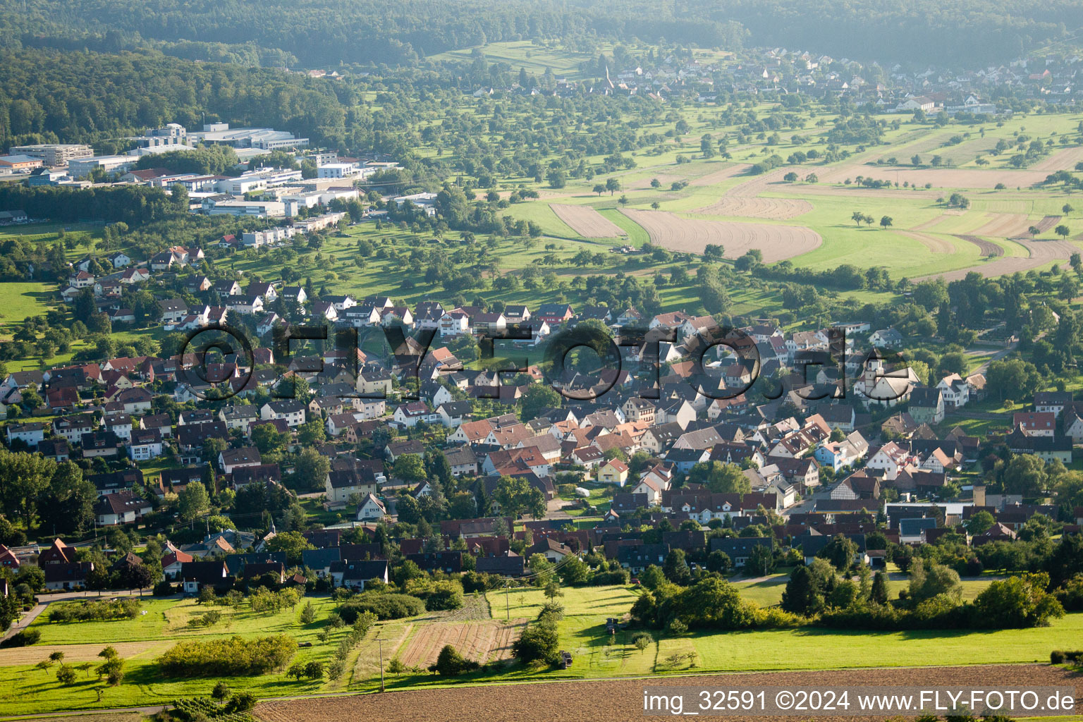 Quartier Obernhausen in Birkenfeld dans le département Bade-Wurtemberg, Allemagne vue du ciel