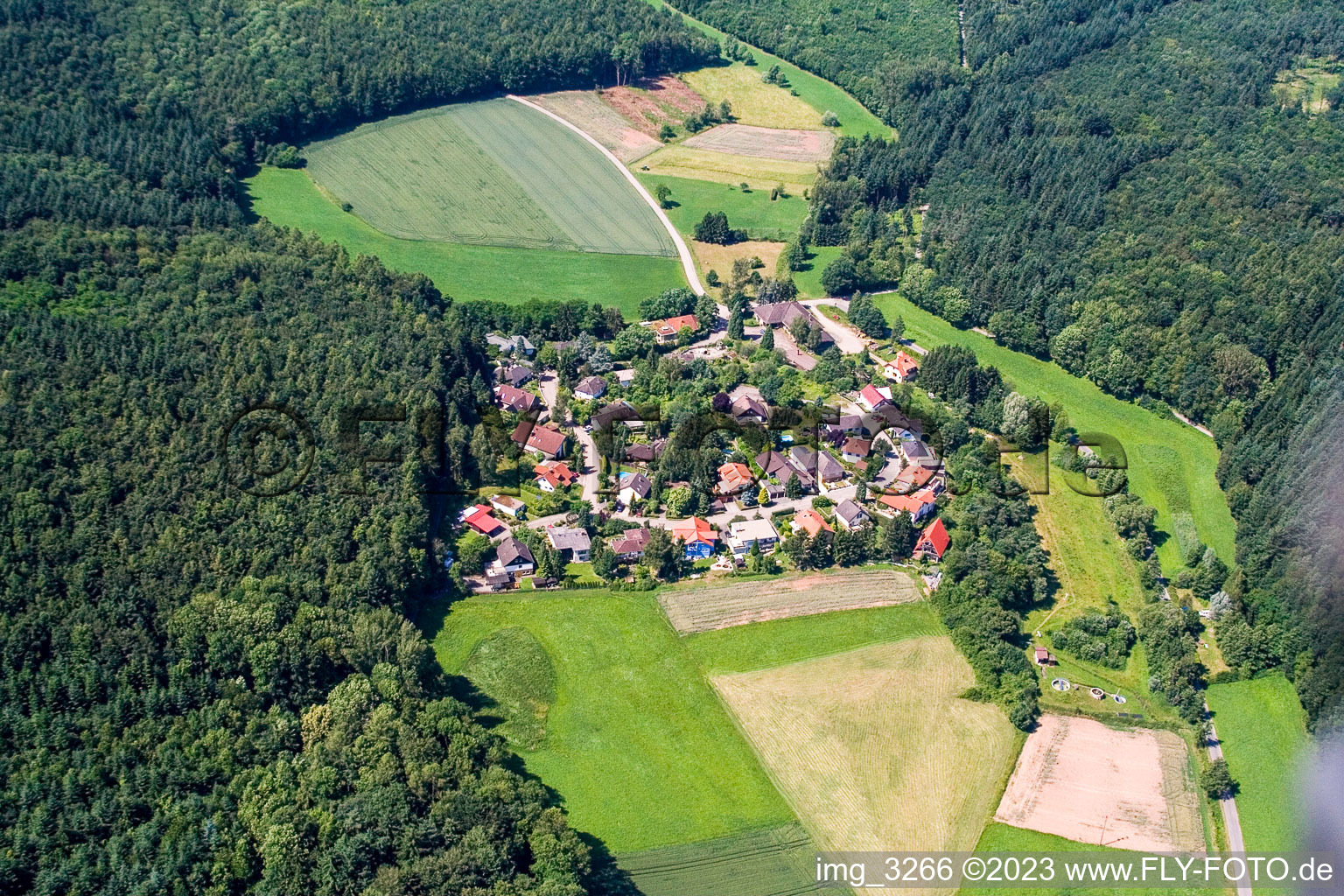 Vue aérienne de Weiler, Hammerau à Sinsheim dans le département Bade-Wurtemberg, Allemagne