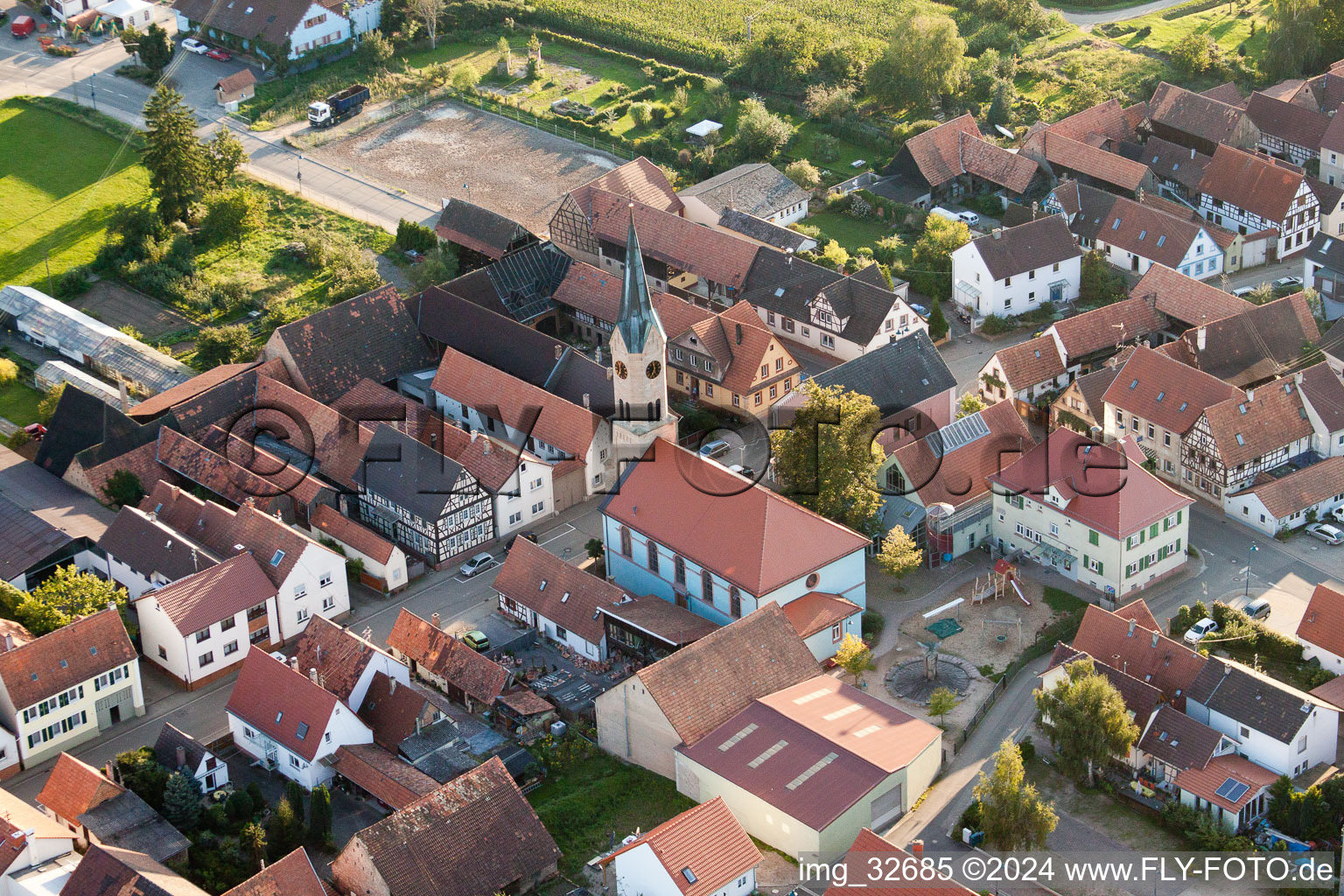 Vue aérienne de De NON à Erlenbach bei Kandel dans le département Rhénanie-Palatinat, Allemagne