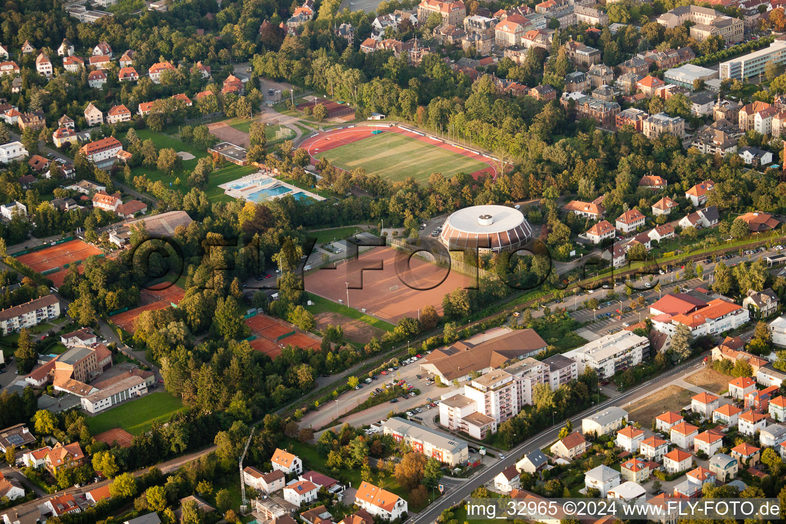 Landau in der Pfalz dans le département Rhénanie-Palatinat, Allemagne depuis l'avion