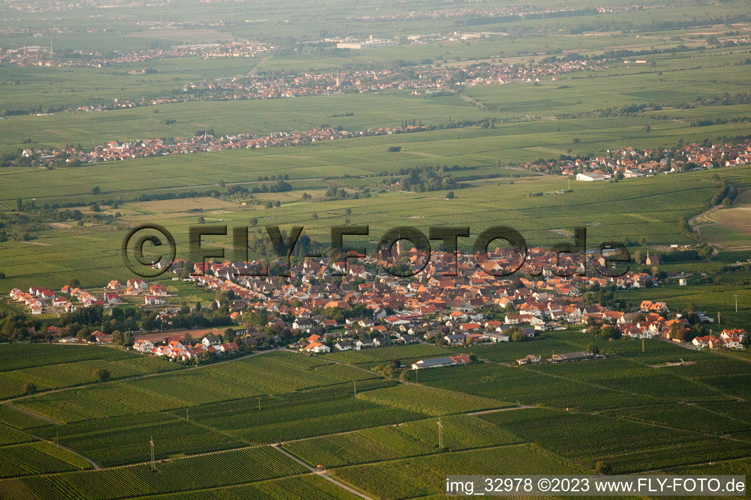 Vue aérienne de Quartier Nußdorf in Landau in der Pfalz dans le département Rhénanie-Palatinat, Allemagne