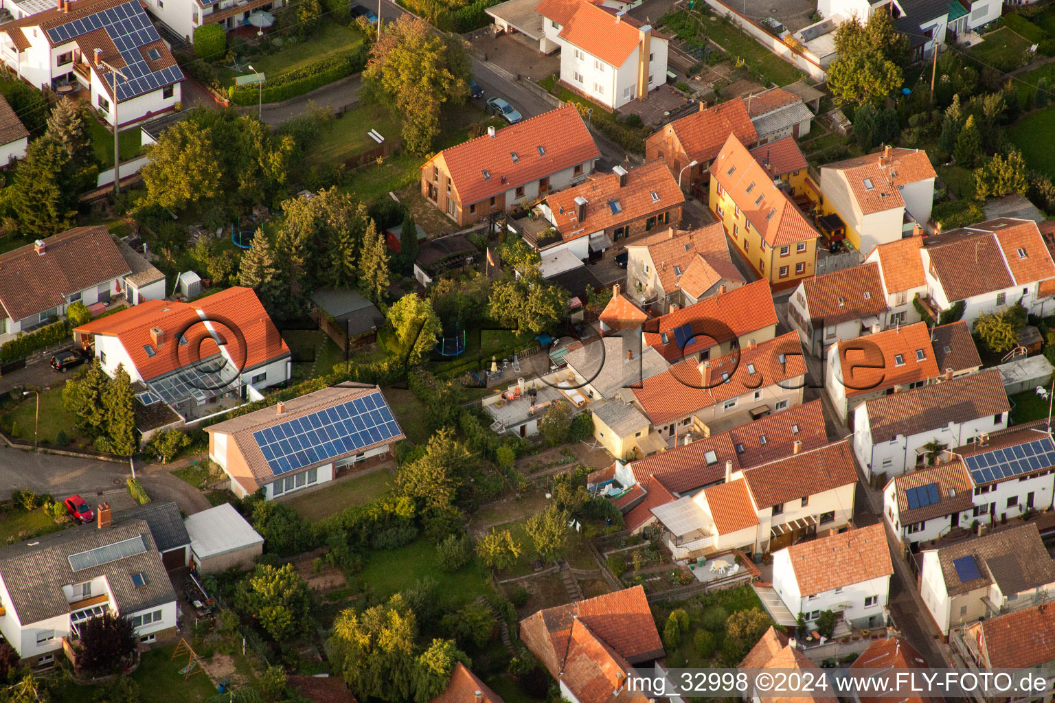 Photographie aérienne de Neugasse à le quartier Godramstein in Landau in der Pfalz dans le département Rhénanie-Palatinat, Allemagne