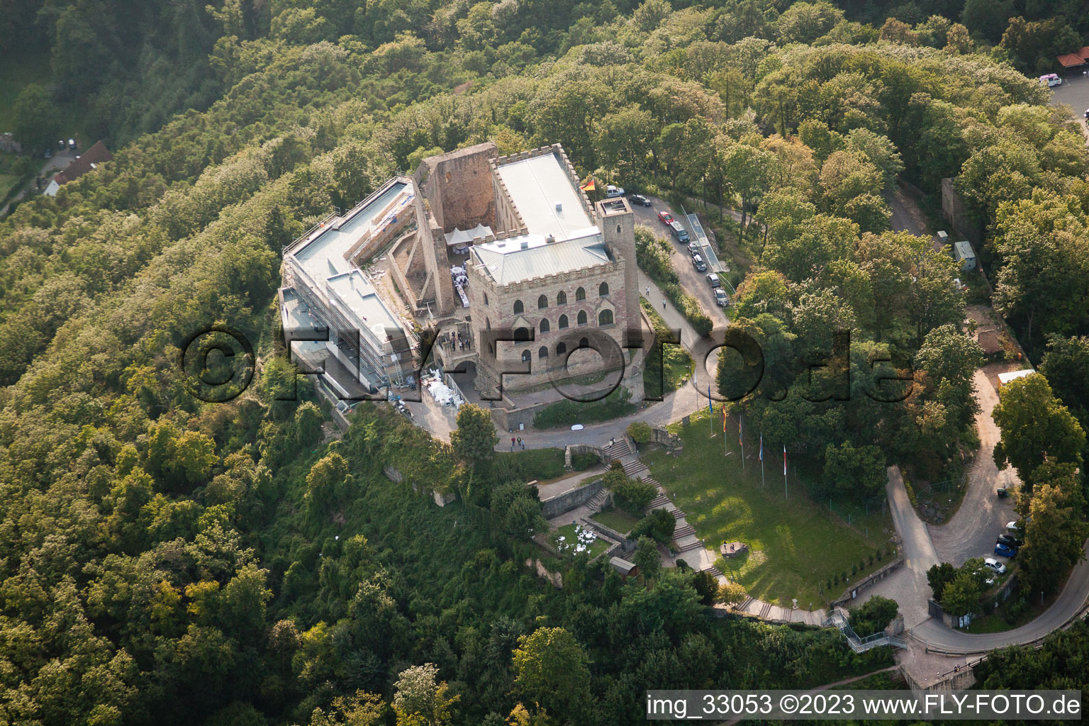 Vue aérienne de Hambach, Château de Hambach à le quartier Hambach an der Weinstraße in Neustadt an der Weinstraße dans le département Rhénanie-Palatinat, Allemagne