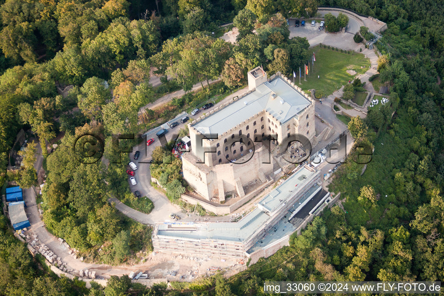 Vue oblique de Hambach, Château de Hambach à le quartier Hambach an der Weinstraße in Neustadt an der Weinstraße dans le département Rhénanie-Palatinat, Allemagne