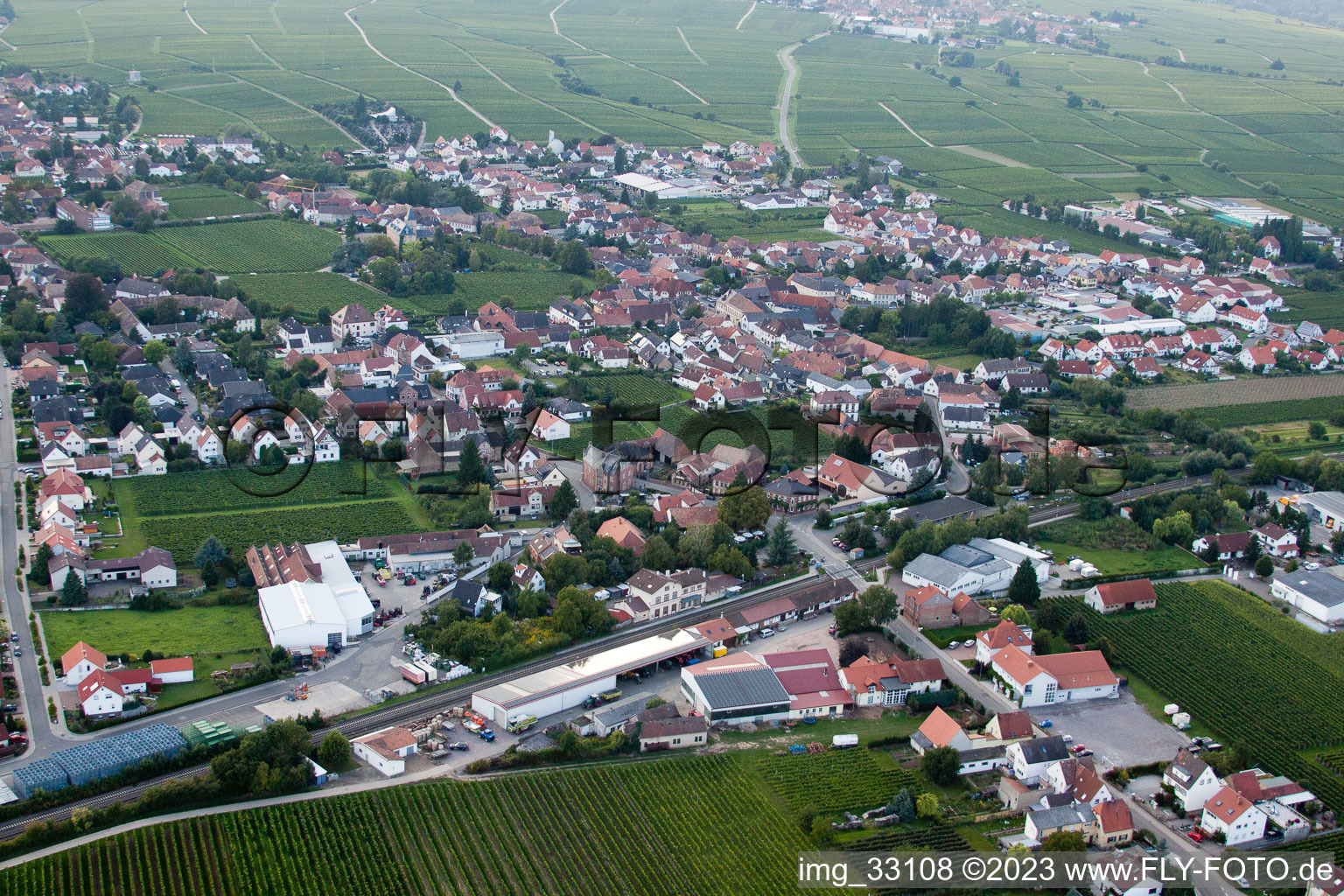 Image drone de Edesheim dans le département Rhénanie-Palatinat, Allemagne