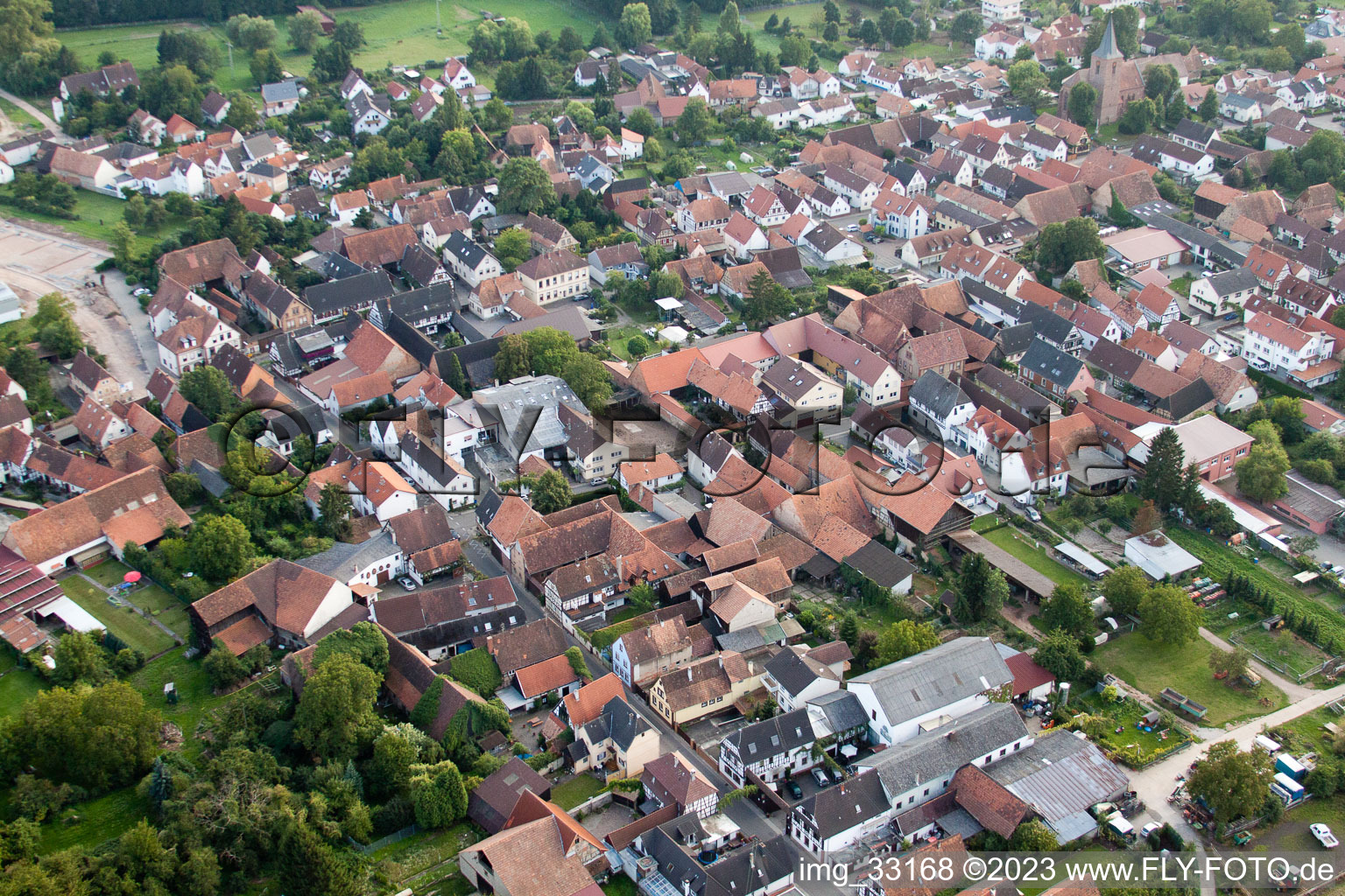 Enregistrement par drone de Rohrbach dans le département Rhénanie-Palatinat, Allemagne