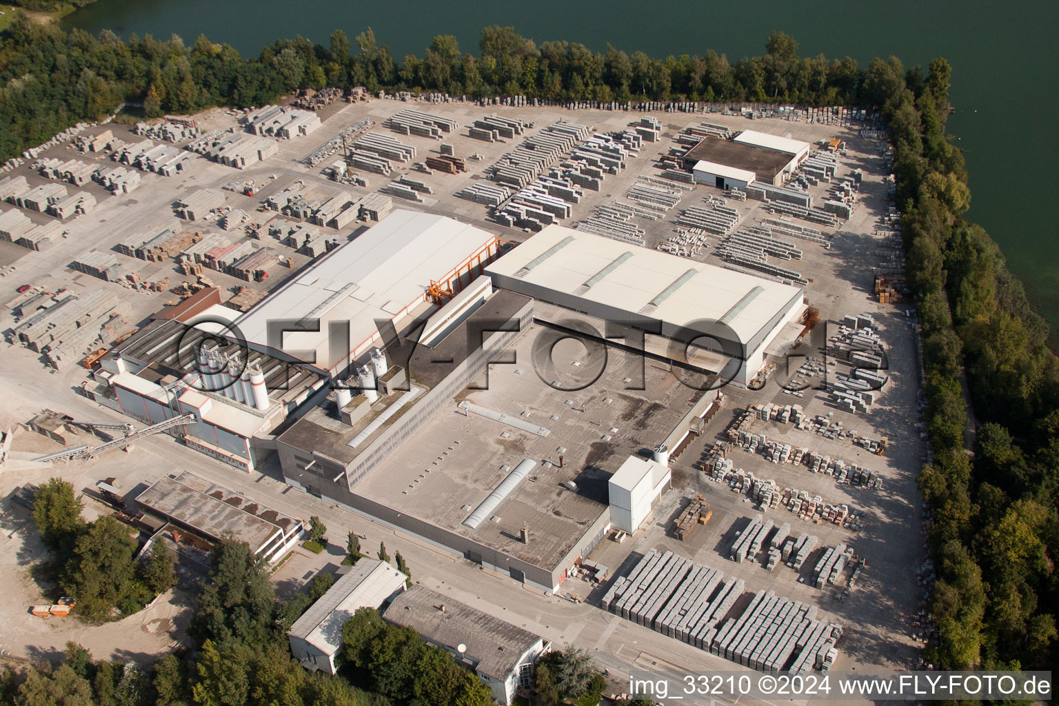 Vue aérienne de Quartier Eggenstein in Eggenstein-Leopoldshafen dans le département Bade-Wurtemberg, Allemagne