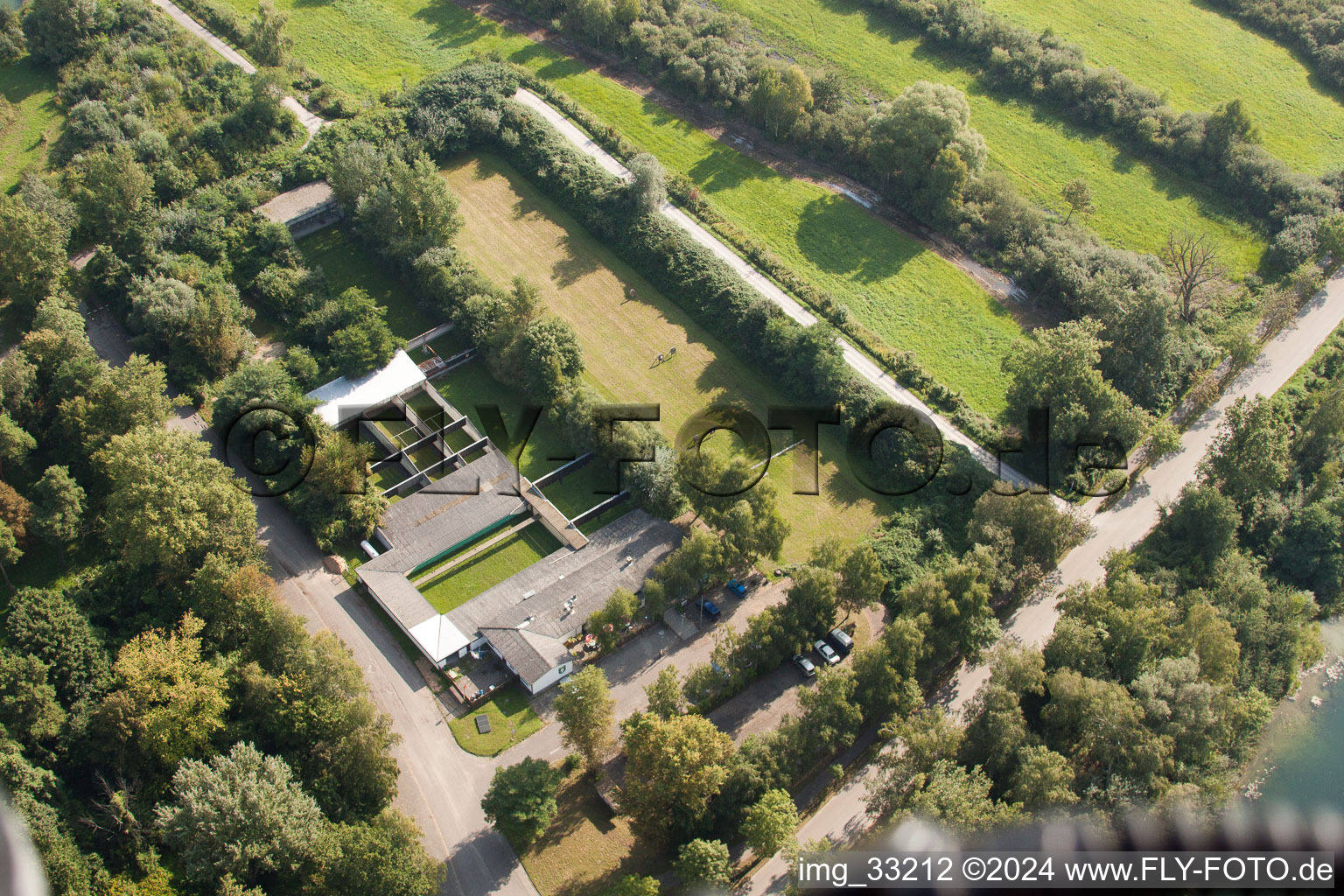 Vue aérienne de Club de tir à le quartier Eggenstein in Eggenstein-Leopoldshafen dans le département Bade-Wurtemberg, Allemagne