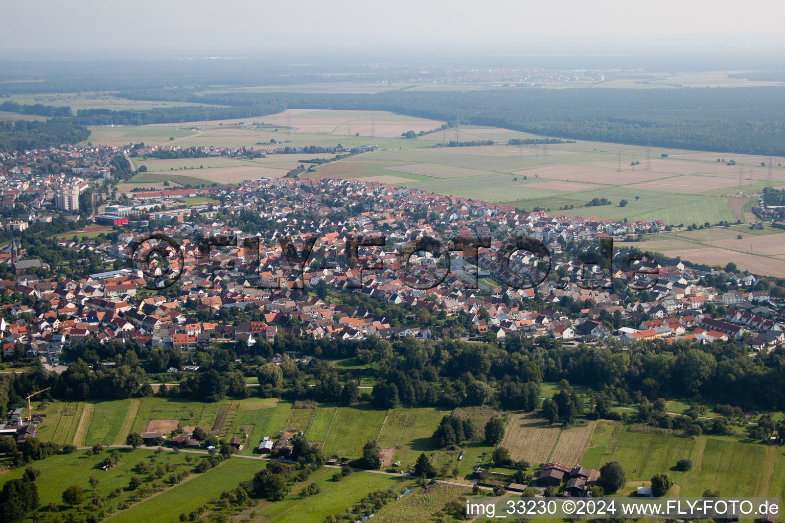 Quartier Linkenheim in Linkenheim-Hochstetten dans le département Bade-Wurtemberg, Allemagne vue d'en haut