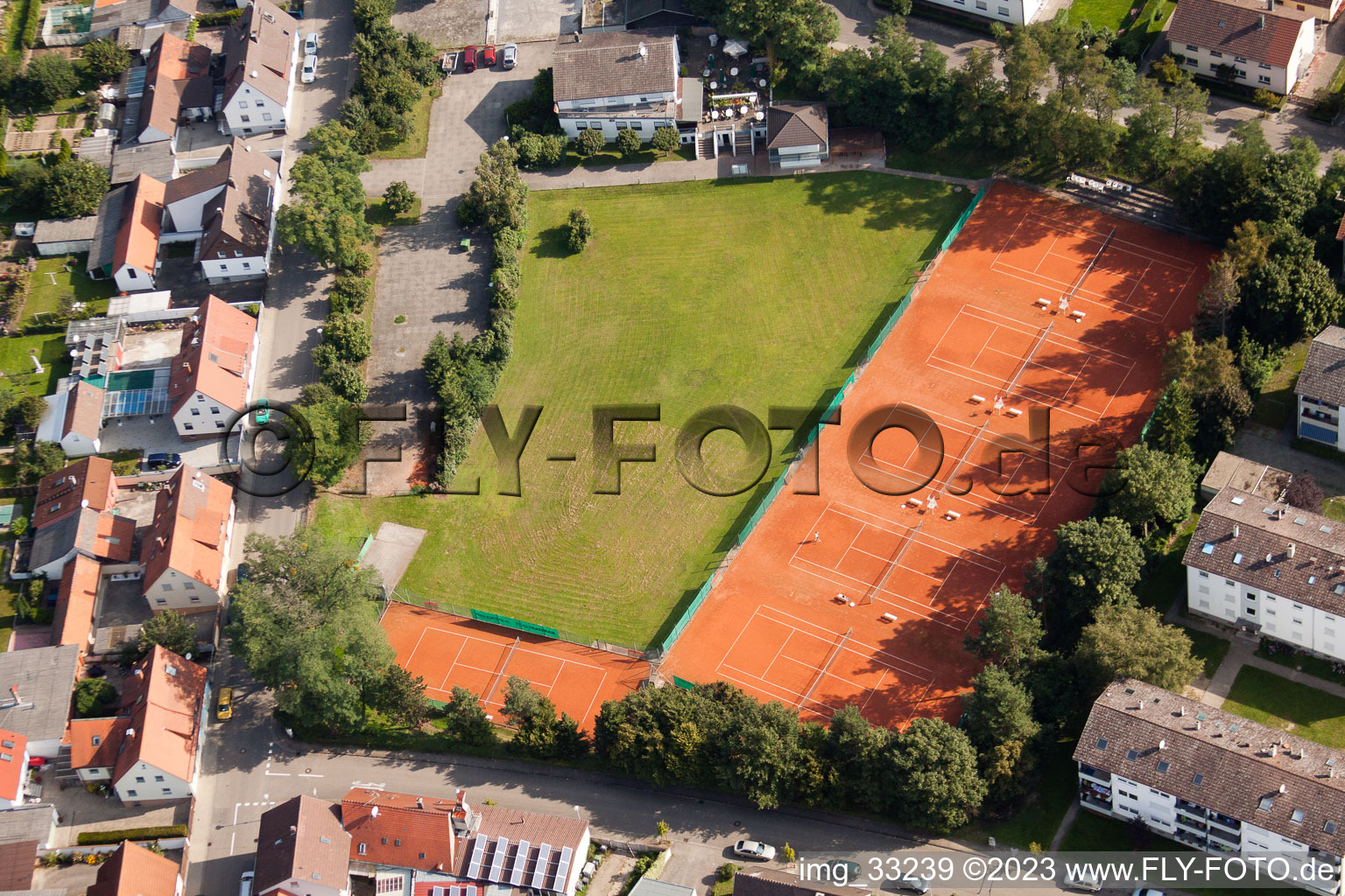 Vue aérienne de Télévision du club de tennis Linkenheim eV à le quartier Linkenheim in Linkenheim-Hochstetten dans le département Bade-Wurtemberg, Allemagne