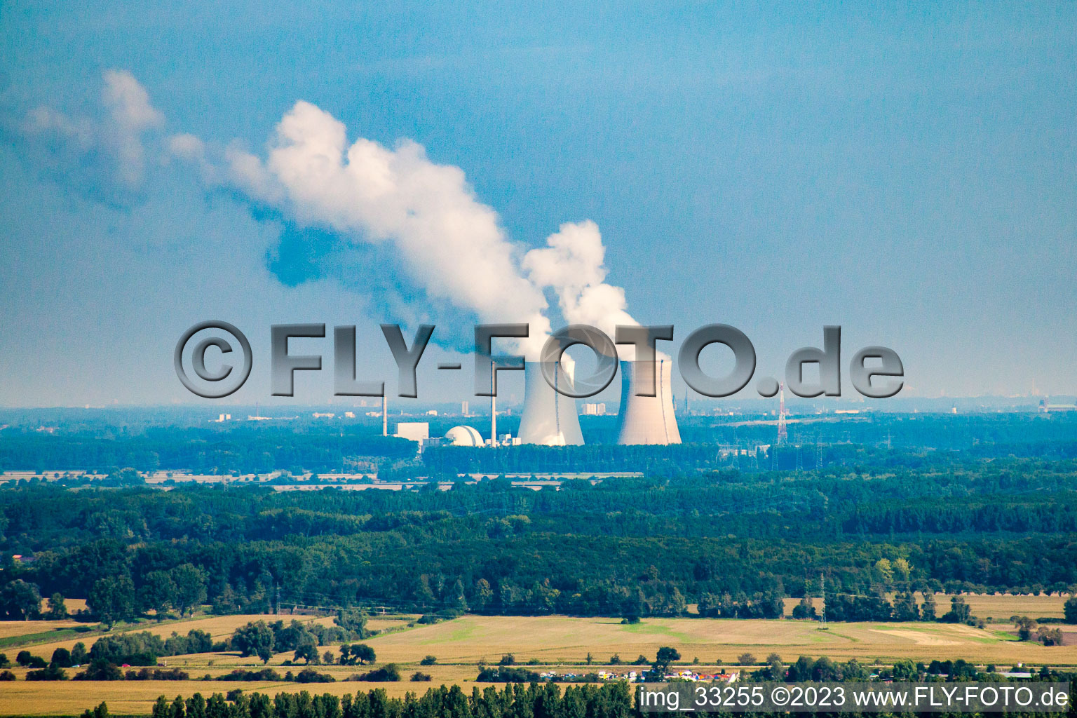Vue aérienne de Centrale nucléaire du sud-est à Philippsburg dans le département Bade-Wurtemberg, Allemagne