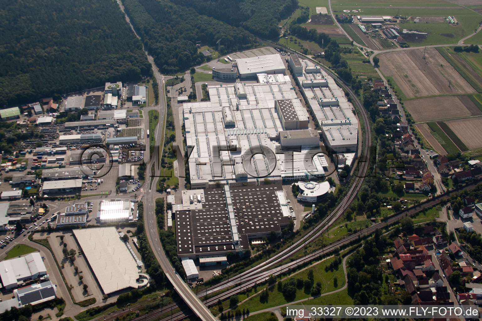 Vue aérienne de SEW eurodrive GmbH à le quartier Graben in Graben-Neudorf dans le département Bade-Wurtemberg, Allemagne