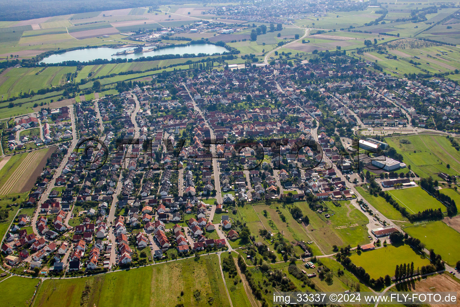 Quartier Spöck in Stutensee dans le département Bade-Wurtemberg, Allemagne vue d'en haut