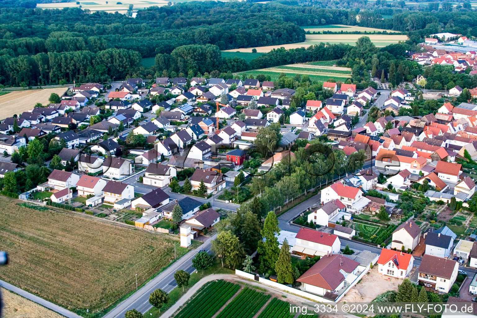 Kuhardt dans le département Rhénanie-Palatinat, Allemagne d'un drone