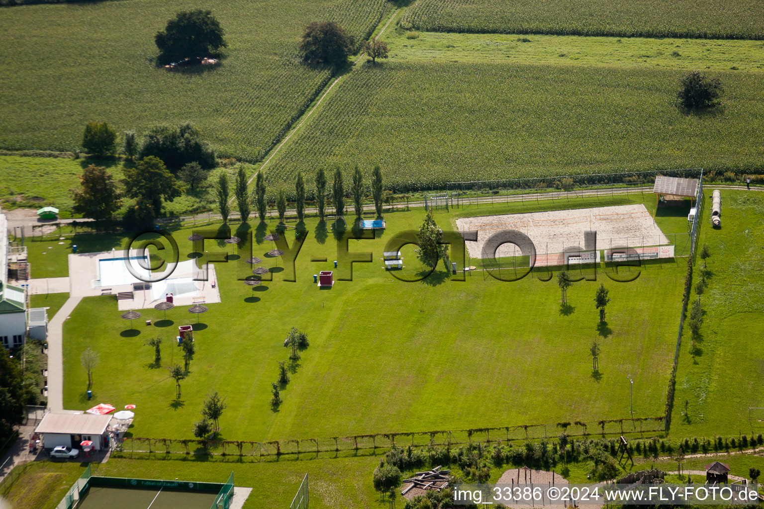 Vue aérienne de Bade-Wurtemberg à Weingarten dans le département Bade-Wurtemberg, Allemagne