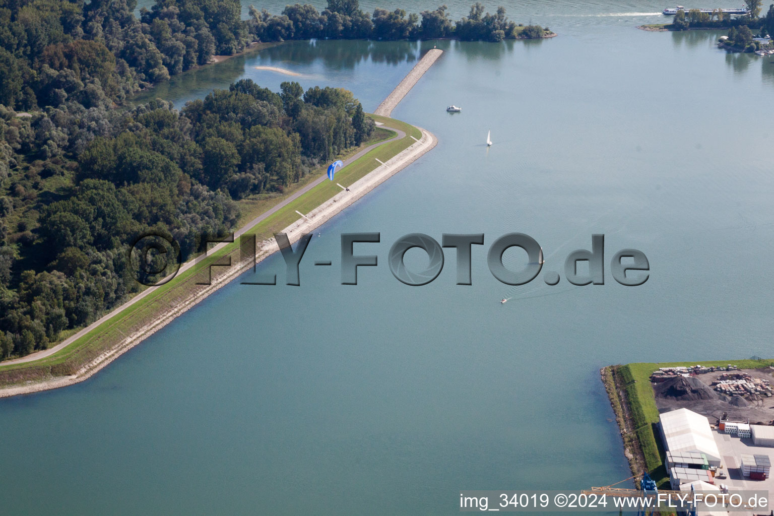 Vue aérienne de Marina à Germersheim dans le département Rhénanie-Palatinat, Allemagne