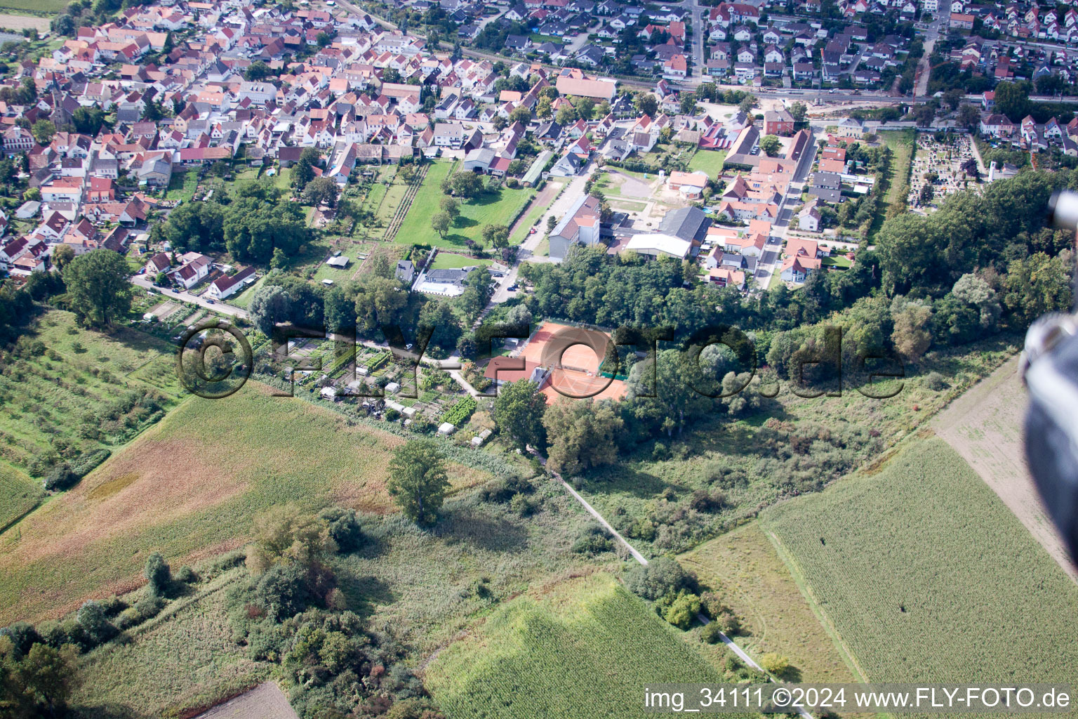 Quartier Sondernheim in Germersheim dans le département Rhénanie-Palatinat, Allemagne vue du ciel