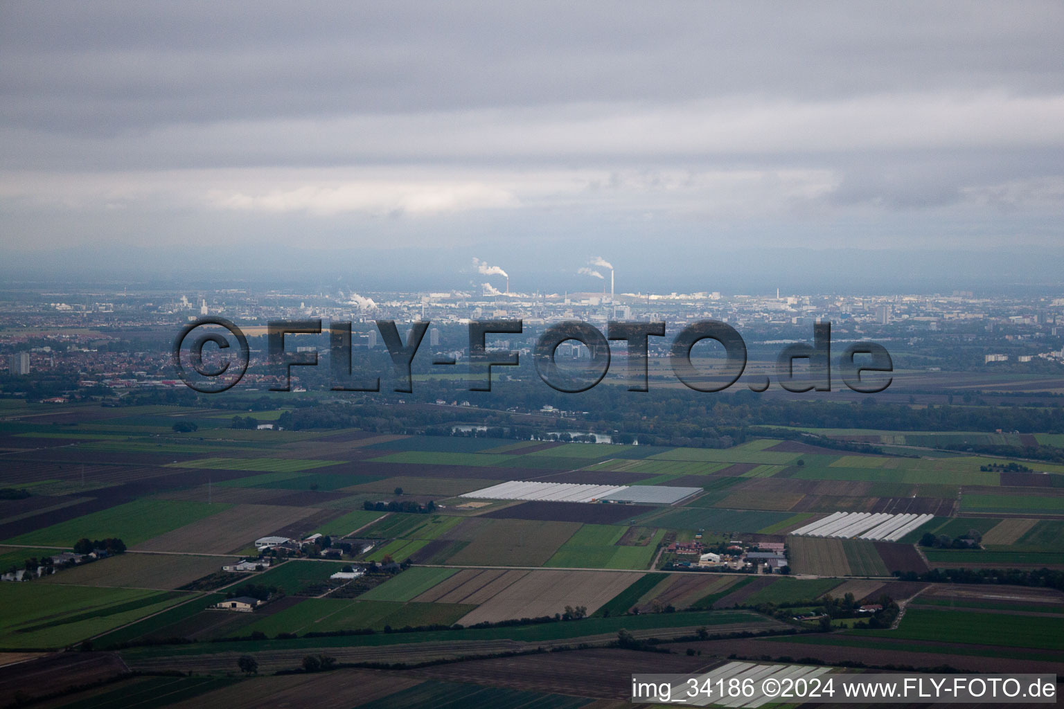 Mutterstadt dans le département Rhénanie-Palatinat, Allemagne vue du ciel