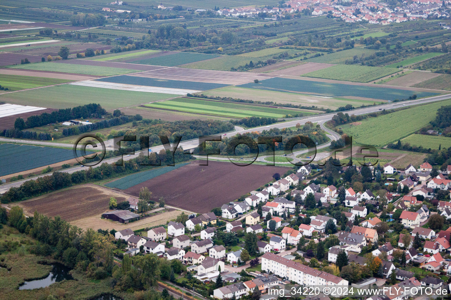 Enregistrement par drone de Maxdorf dans le département Rhénanie-Palatinat, Allemagne